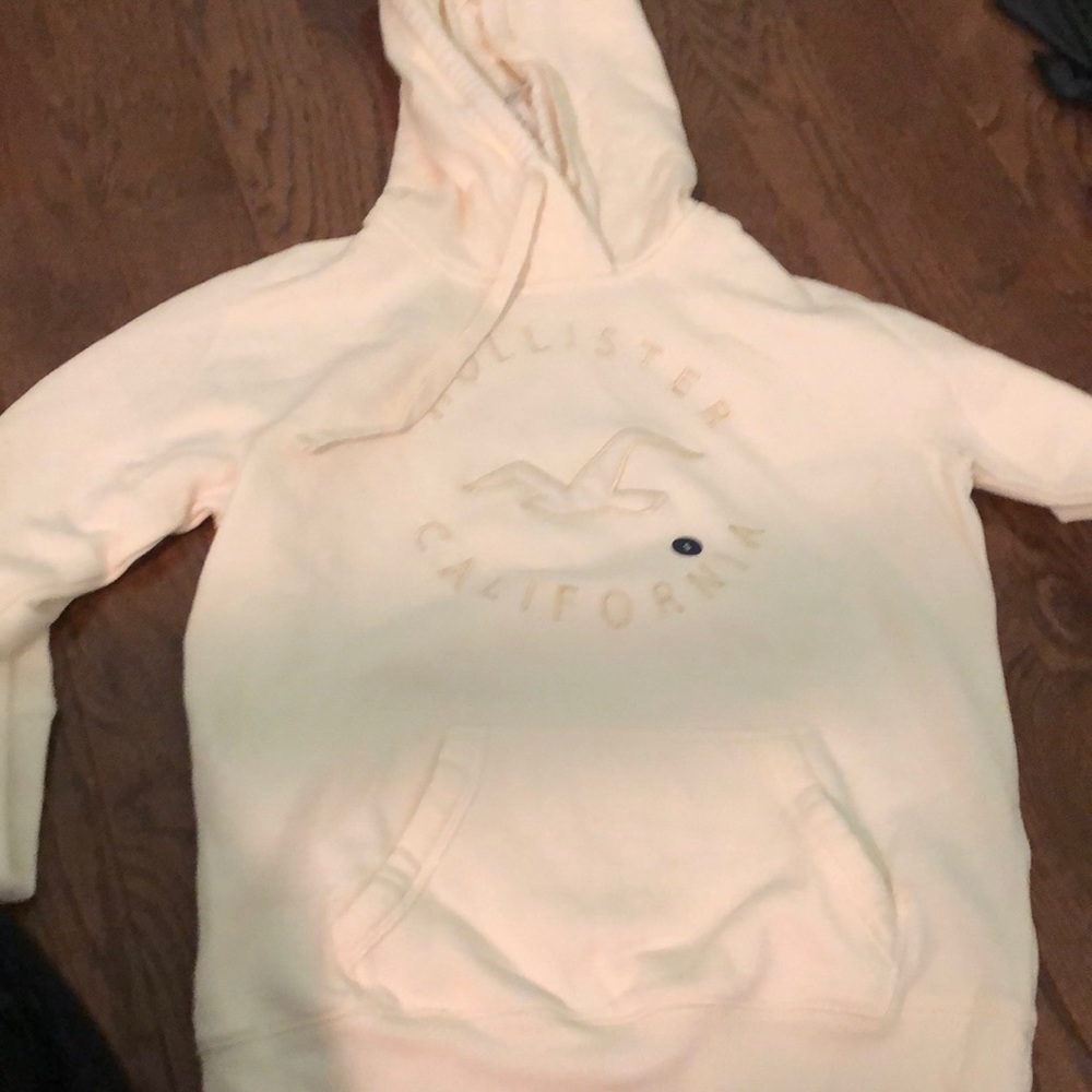 Hollister white hoodie